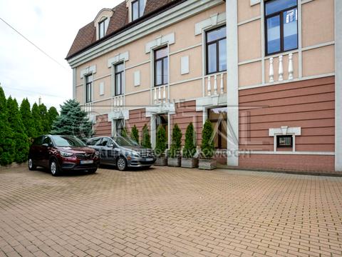 коммерческая по адресу Жилянская ул., 97