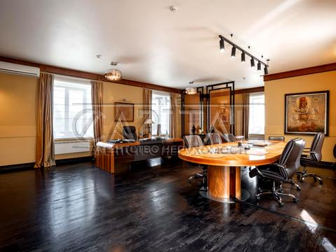 коммерческая по адресу Жилянская ул., 97