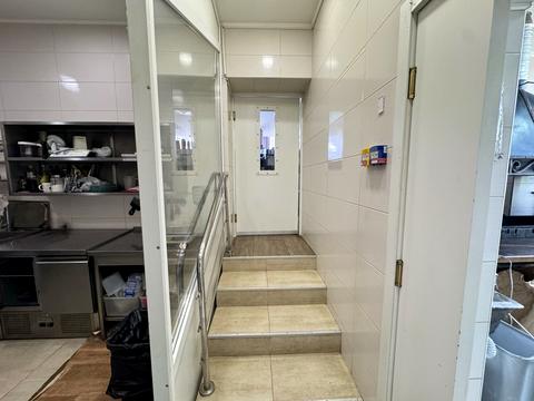 комерційна за адресою Проспект Коцюбинського, 13В