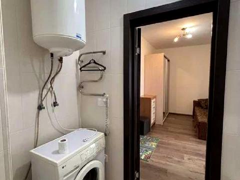 квартира по адресу Семьи Кульженков ул. (Дегтяренко Петра), 6