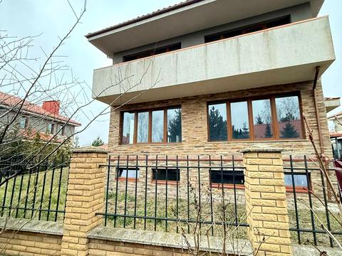 будинок за адресою провулок Гірський, 8