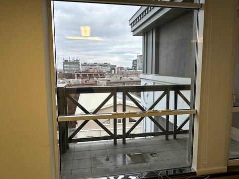 комерційна за адресою Старокозацька вул. (Комсомольська), 37