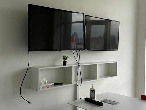 комерційна за адресою Старокозацька вул. (Комсомольська), 37