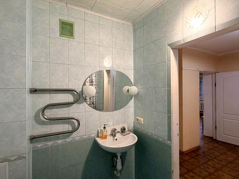 квартира за адресою Київ, Анни Ахматової вул., 3