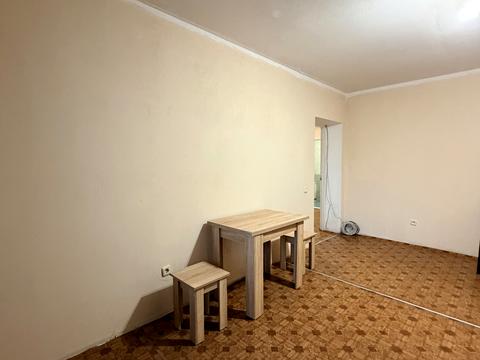 квартира за адресою Київ, Анни Ахматової вул., 3