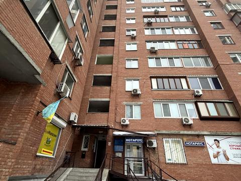 квартира за адресою Київ, Анни Ахматової вул., 3