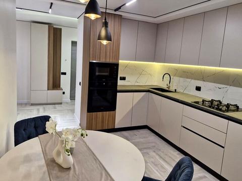 квартира по адресу Петра Батьківського ул., 44