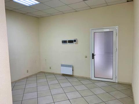 комерційна за адресою Мечникова вул., 19