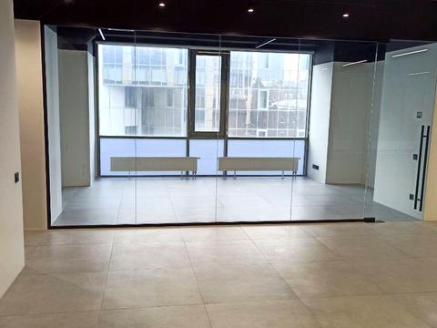 комерційна за адресою Мечникова вул., 19