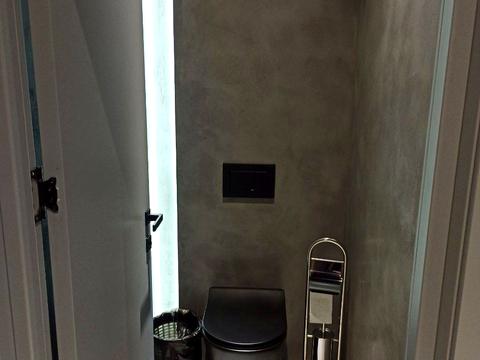 комерційна за адресою Мечникова вул., 19