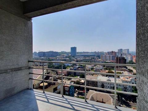 комерційна за адресою Мечникова вул., 19