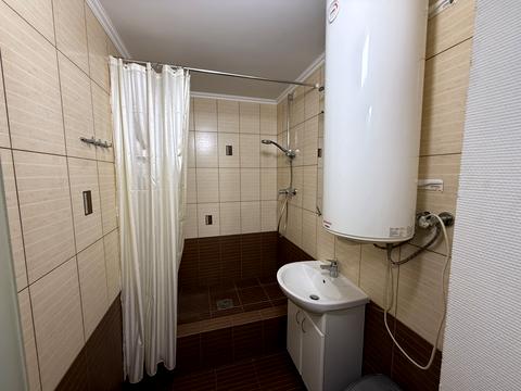 комерційна за адресою Наукова вул., 59а