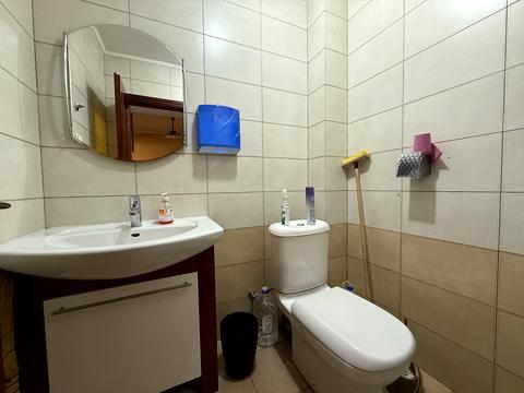 комерційна за адресою Наукова вул., 59а