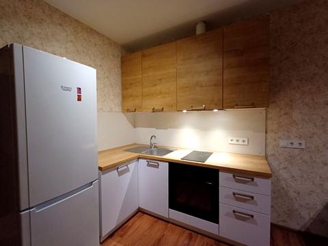 квартира за адресою Ревуцького вул., 40-В