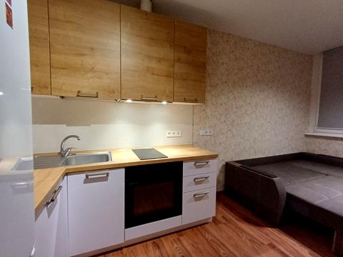 квартира за адресою Ревуцького вул., 40-В