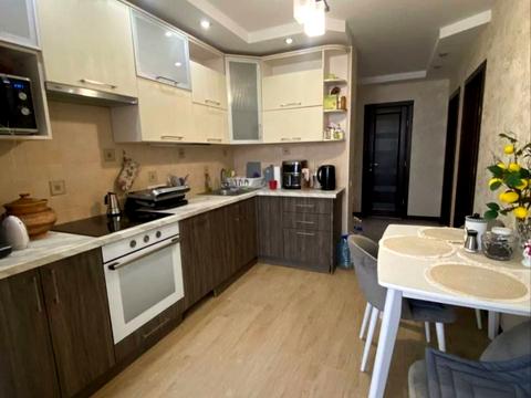 квартира за адресою Чорних Запорожців вул., 28