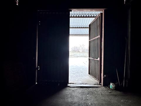 комерційна за адресою 129-ї Бригади Територіальної Оборони вул. (Купріна), 126