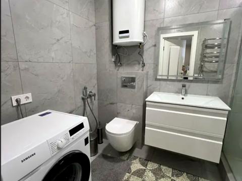 квартира за адресою Михайла Максимовича вул. (Онуфрія Трутенка), 32-А