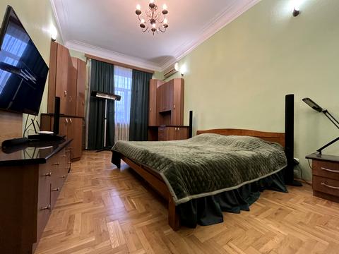 квартира за адресою Велика Васильківська вул. (Червоноармійська), 67/7