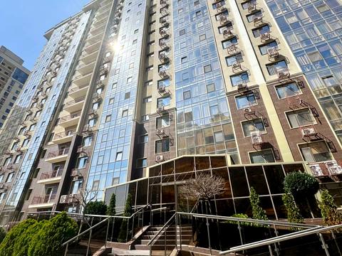 квартира за адресою Перлинна вул., 1а