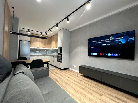 квартира за адресою Михайла Максимовича вул. (Онуфрія Трутенка), (Будинок «Віндзор»)