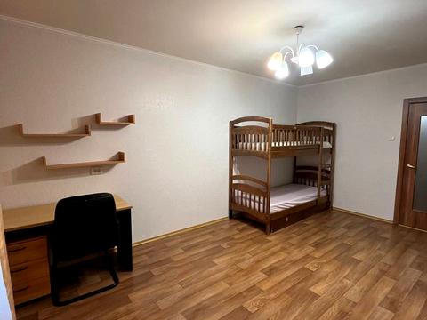 квартира за адресою Милославська вул., 16