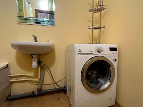 квартира за адресою Милославська вул., 16