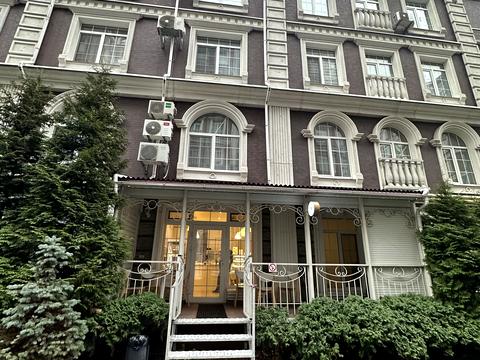 коммерческая по адресу Дмитрия Луценко ул. (Крейсера 'Аврора'), 12