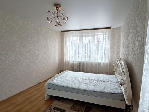 квартира за адресою Космонавтів вул., 8а