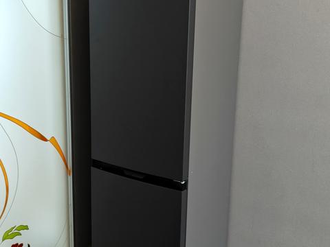 квартира за адресою Космонавтів вул., 8а