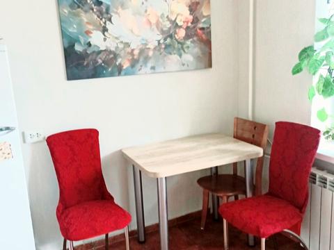 квартира за адресою Автозаводська вул., 81