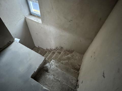 будинок за адресою Молодіжна вул., 6г