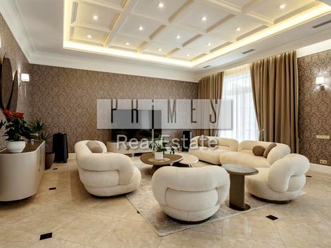 дом по адресу  ул.