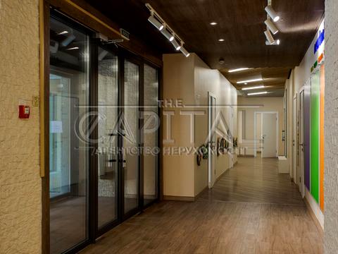 комерційна за адресою Антоновича вул. (Горького), 103