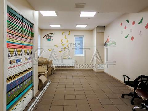 комерційна за адресою Антоновича вул. (Горького), 103