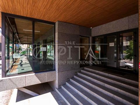 комерційна за адресою Антоновича вул. (Горького), 103