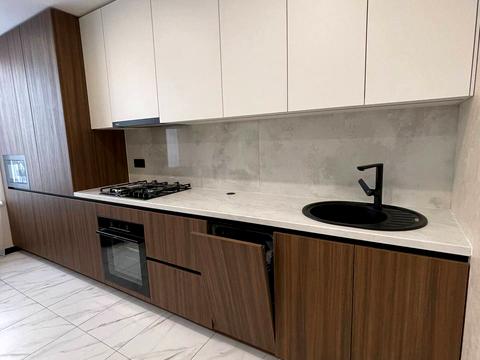 квартира за адресою Степана Бандери вул., 77-Б