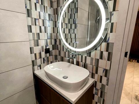 квартира за адресою Степана Бандери вул., 77-Б