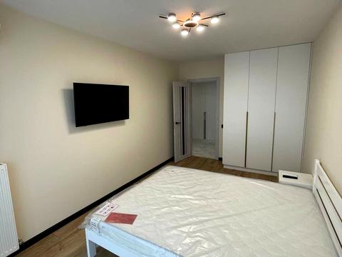 квартира за адресою Степана Бандери вул., 77-Б