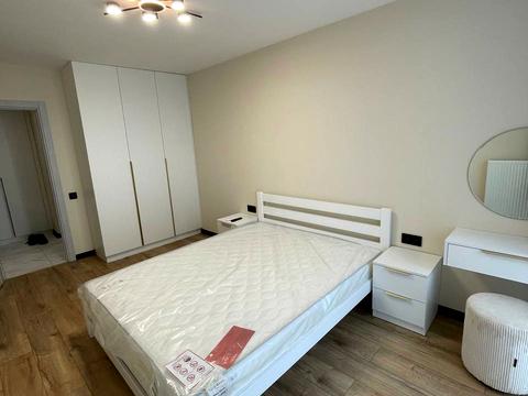 квартира за адресою Степана Бандери вул., 77-Б