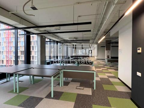 комерційна за адресою Зоологічна вул., 5/1