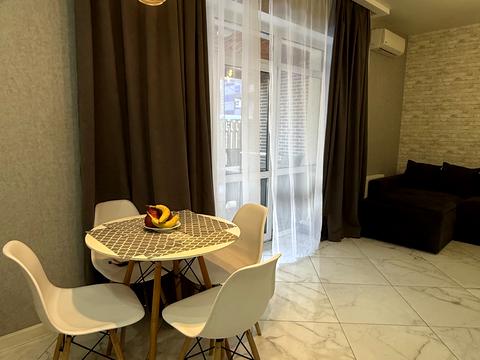 дом по адресу Літературна ул. (Чехова)