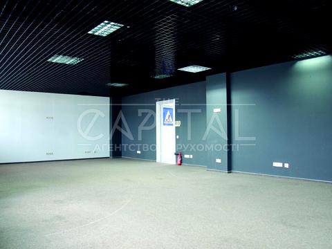 комерційна за адресою Героїв Космосу вул., 7