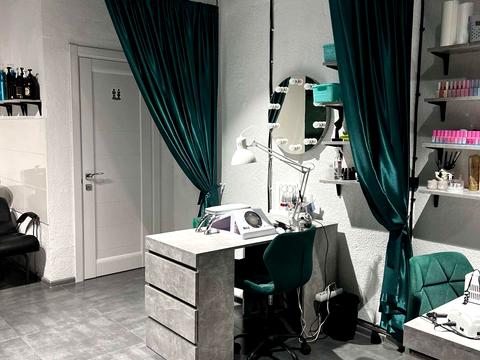 комерційна за адресою Героїв Небесної Сотні просп., 16/5