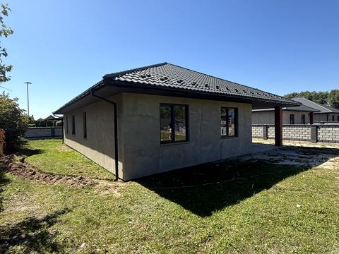 будинок за адресою с. Петрушки, Столична вул.