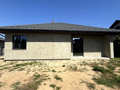 будинок за адресою с. Петрушки, Столична вул.