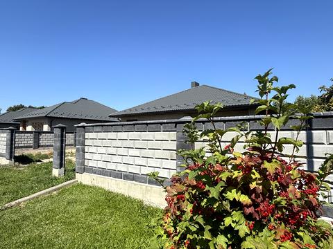 будинок за адресою с. Петрушки, Столична вул.