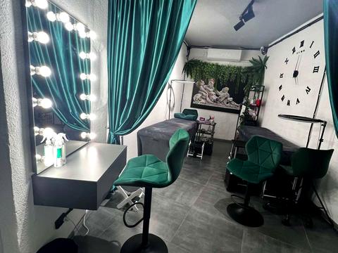 комерційна за адресою Героїв Небесної Сотні просп., 16/4