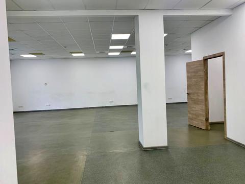 комерційна за адресою Дніпро, Барикадна вул., 15