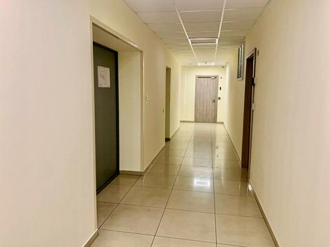 комерційна за адресою Дніпро, Барикадна вул., 15